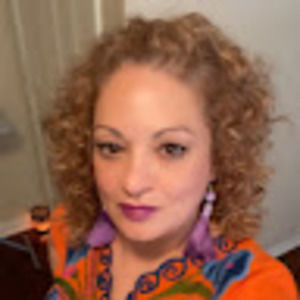 Meet your Posher, Marisa